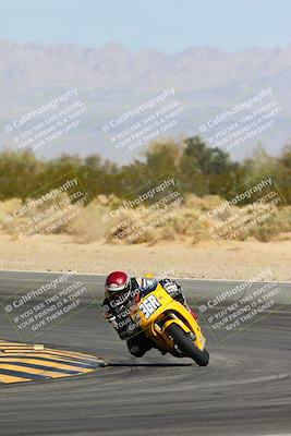 media/Feb-04-2024-SoCal Trackdays (Sun) [[91d6515b1d]]/5-Turn 10 Set 1 (1120am)/